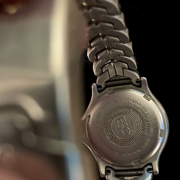 womans watch by Esquire
